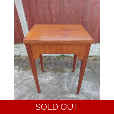 Singer 201k table title=